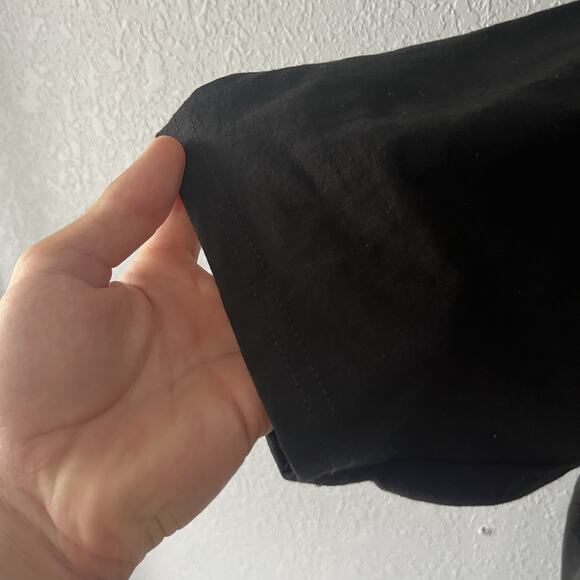 2022 Machine Gun Kelly Mainstream Sellout Tour Tshirt Mens 2XL Music Graphic Tee - Picture 3 of 8